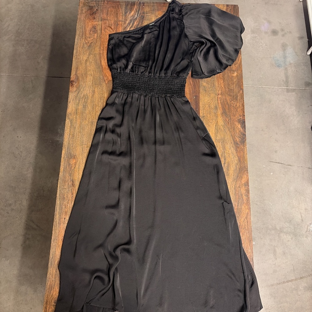 Muche et Muchette Black One Shoulder Puff Sleeve Midi Dress | NWT | One Size